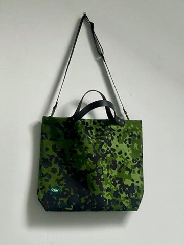 Fountainwell Lined Tote Bag