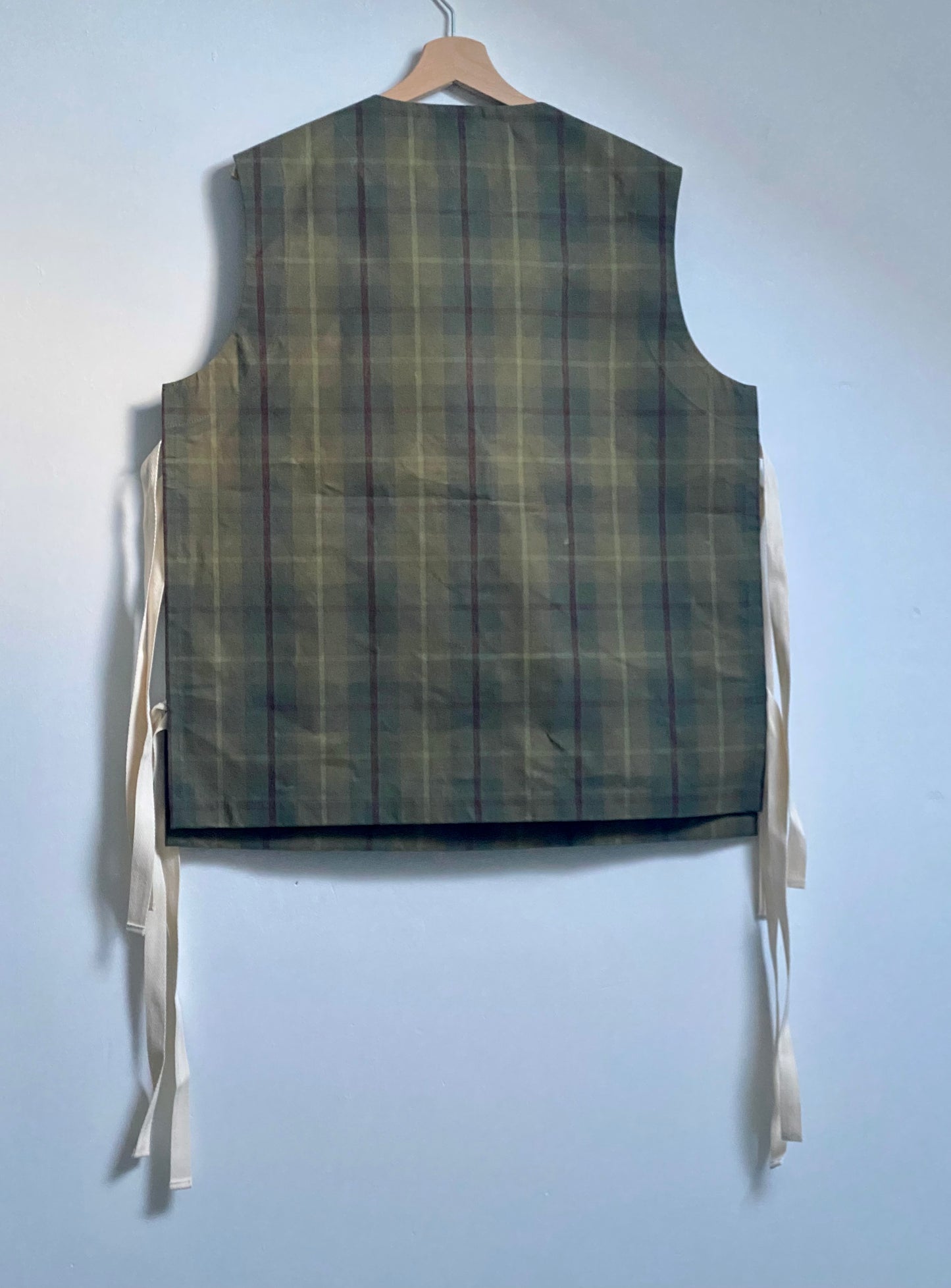 Murdoch Popover Vest