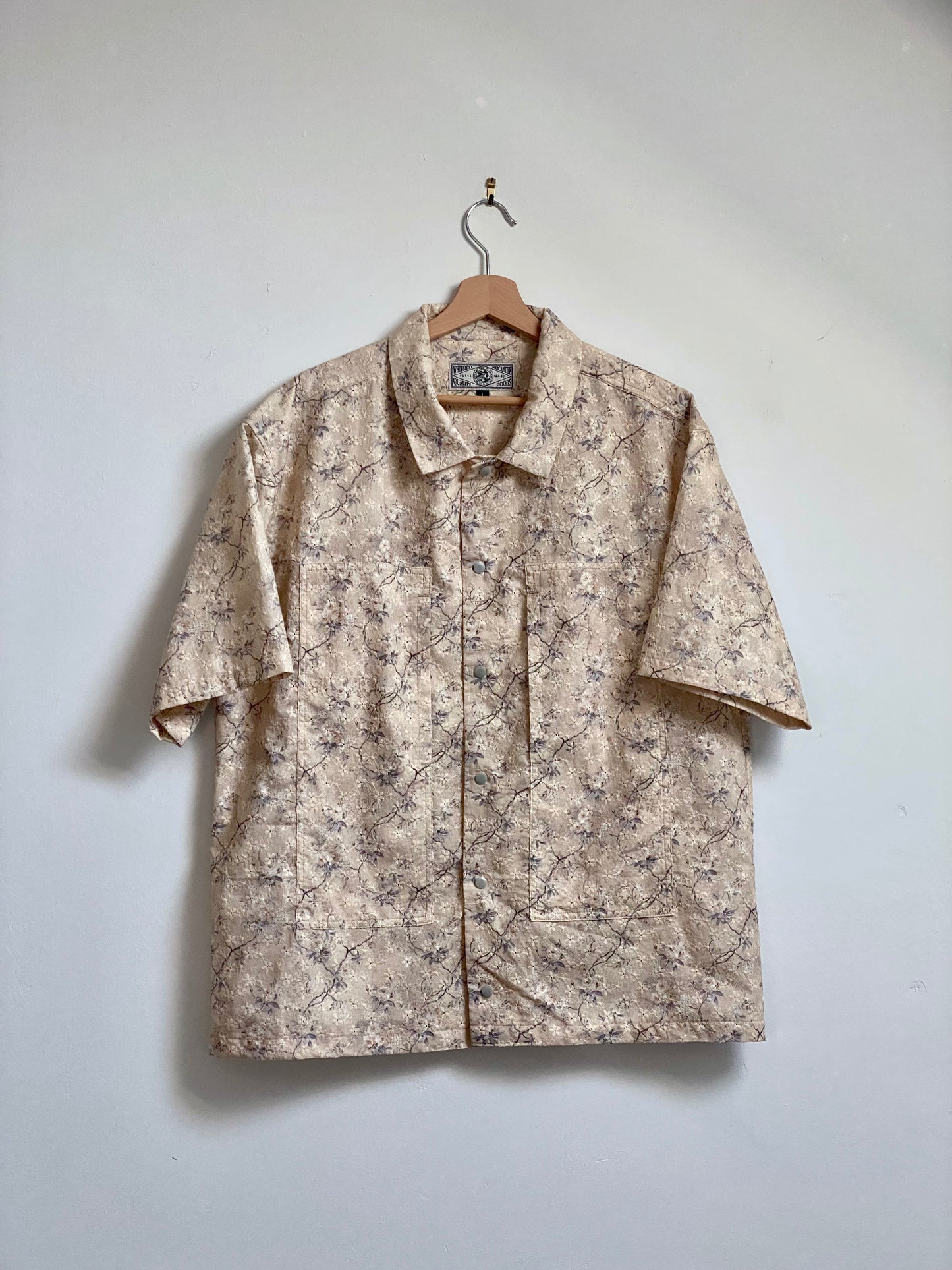 Vez short sleeve camp collar shirt floral embroidery front fully buttoned