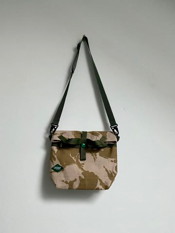 Dennistoun cross body bag with strap desert camo