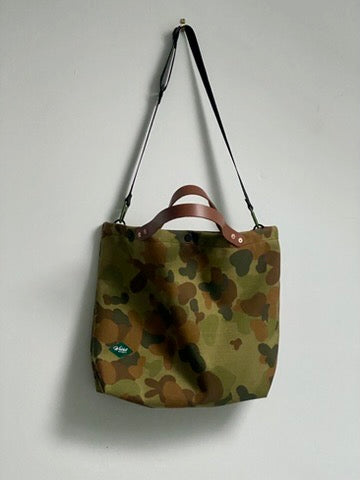 Fountainwell Lined Tote Bag