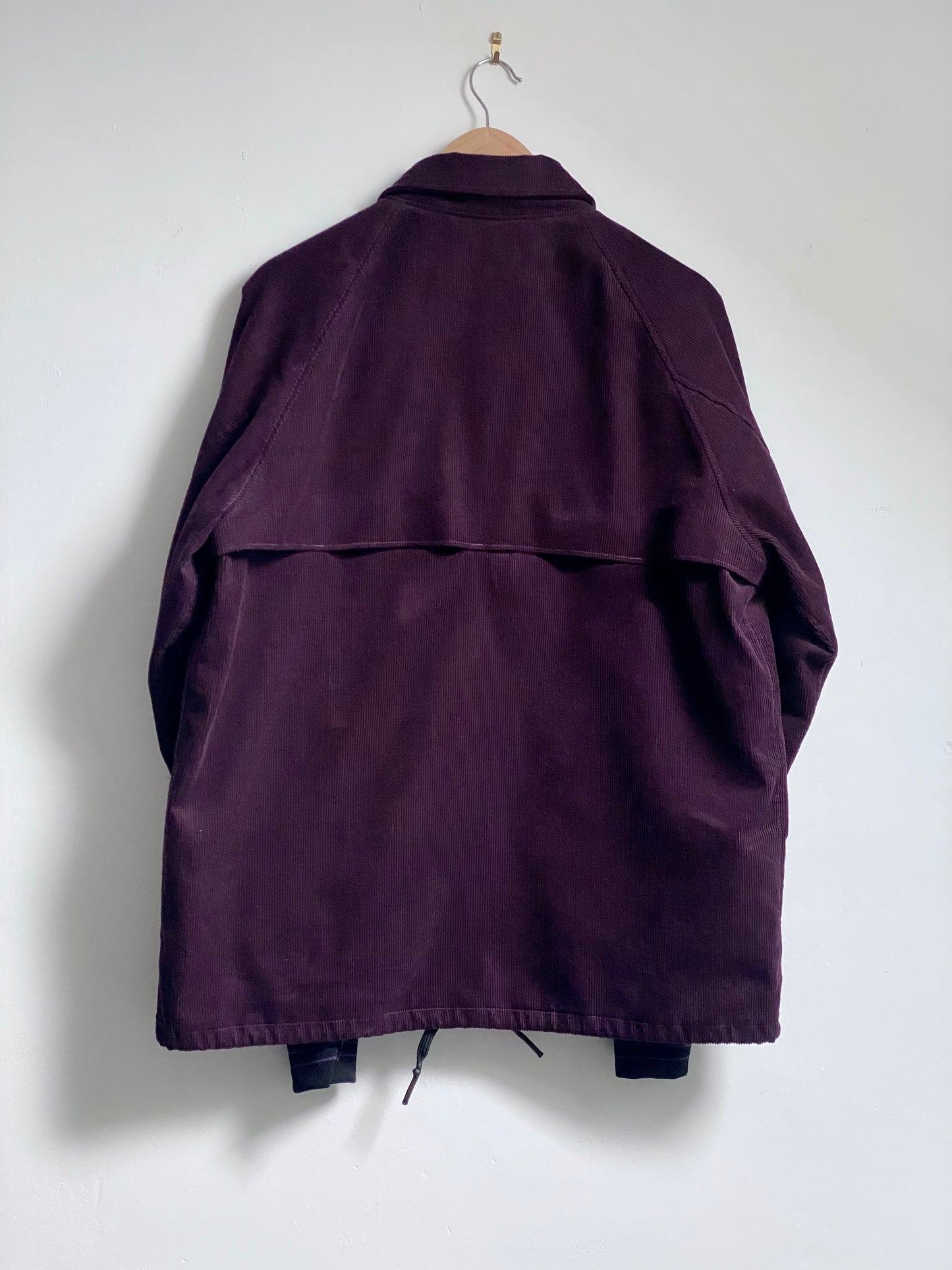 Kinloch merlot cord coach jacket back vent view