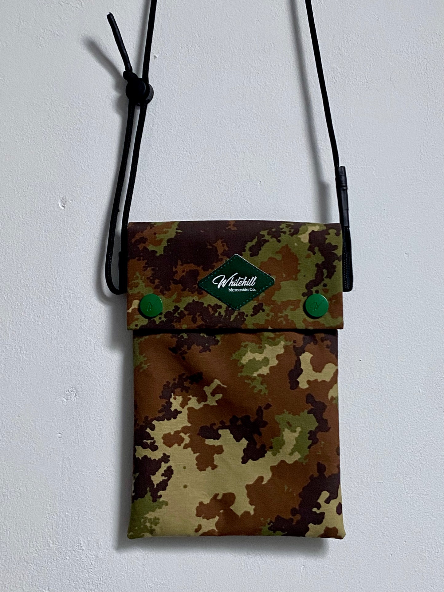 Thomson Neck Pouch