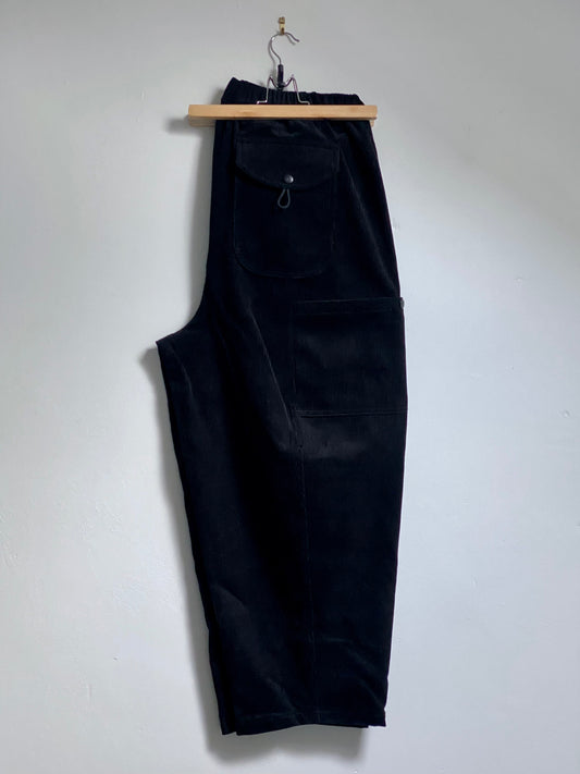Dumgoyne trouser, black cord