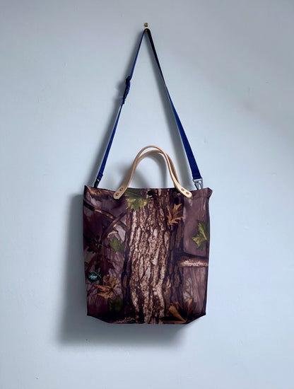 Fountainwell Lined Tote Bag